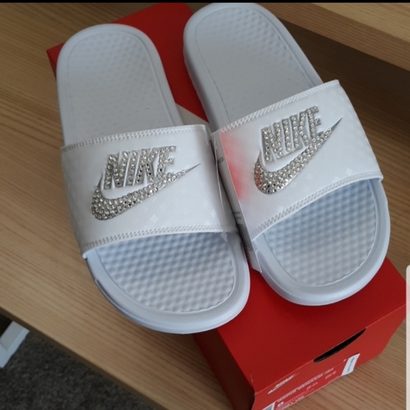 Nike slide sandals white bling custom diamond - Picture 2 of 6
